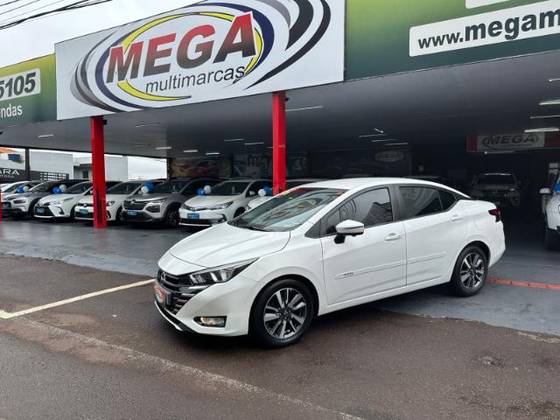NISSAN VERSA 1.6 16V FLEX ADVANCE XTRONIC NISSAN VERSA 1.6 16V FLEX ADVANCE XTRONIC